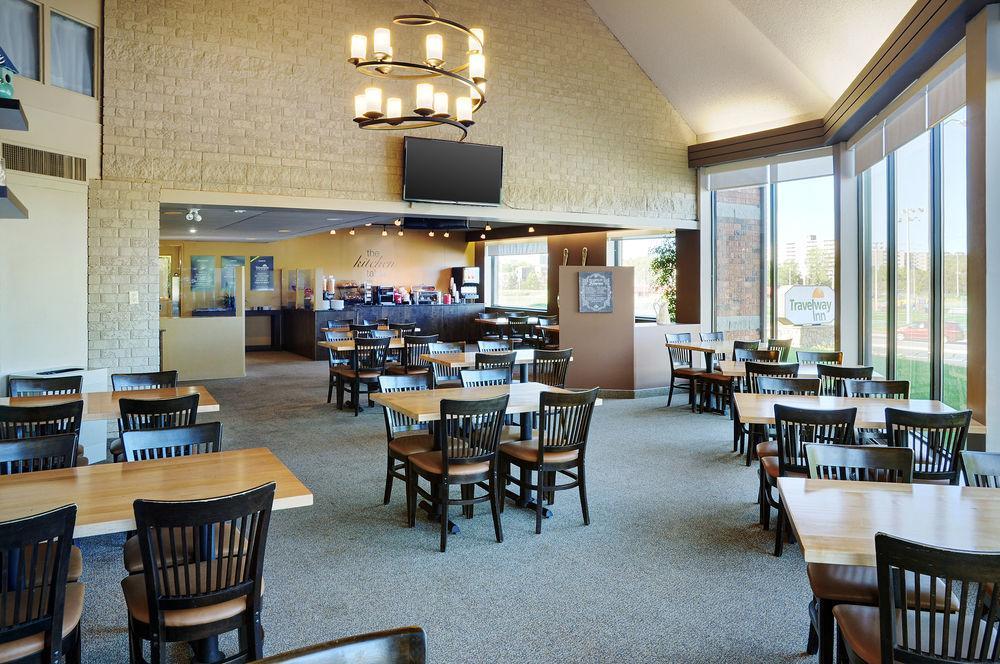 Travelway Inn Sudbury Bagian luar foto