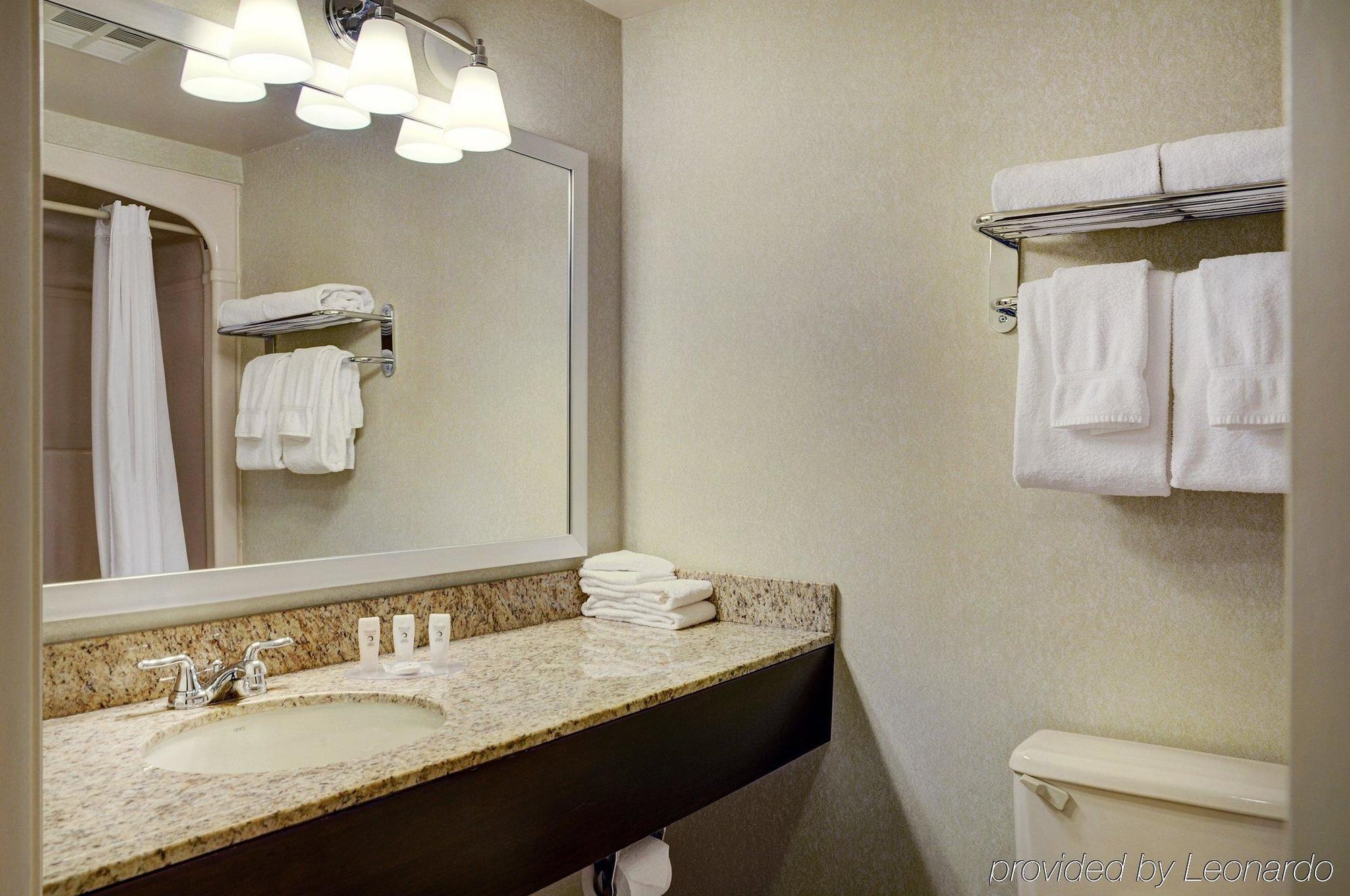 Travelway Inn Sudbury Bagian luar foto