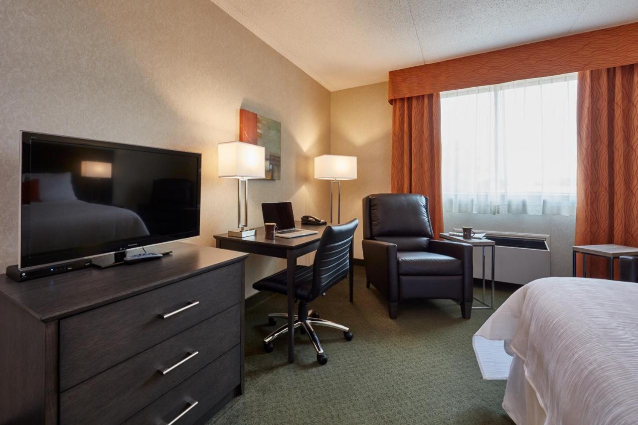 Travelway Inn Sudbury Bagian luar foto